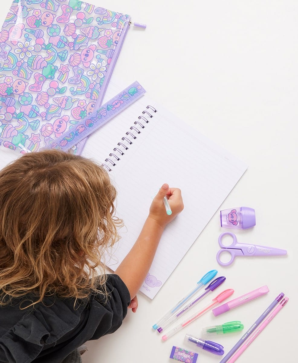 A4 Essentials Stationery Gift Pack