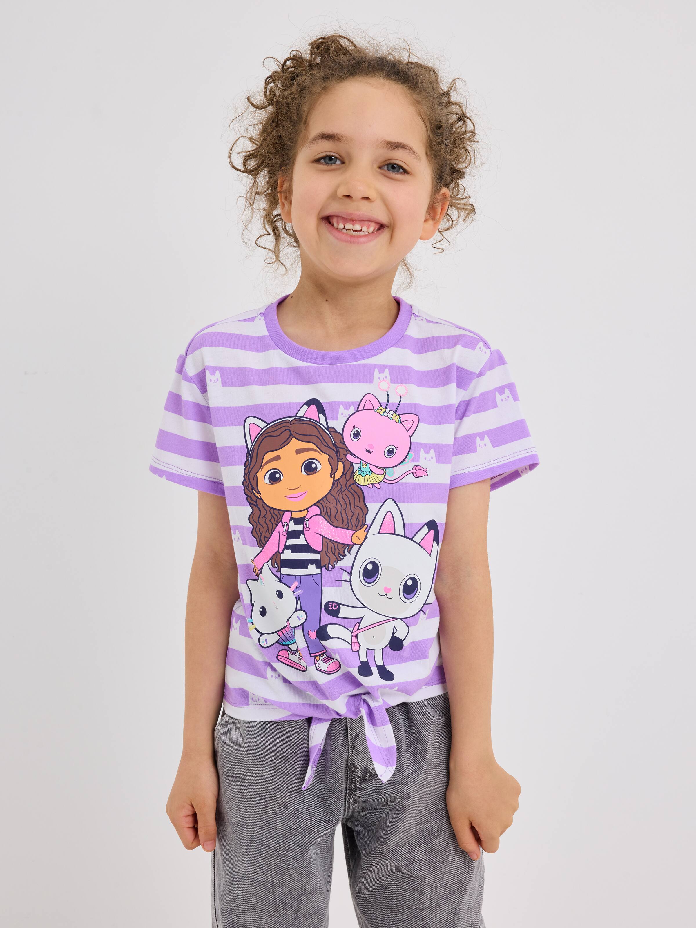 img.jpg4 little girl Gabby's Dollhouse T-Shirt Mix - Smiggle Online
