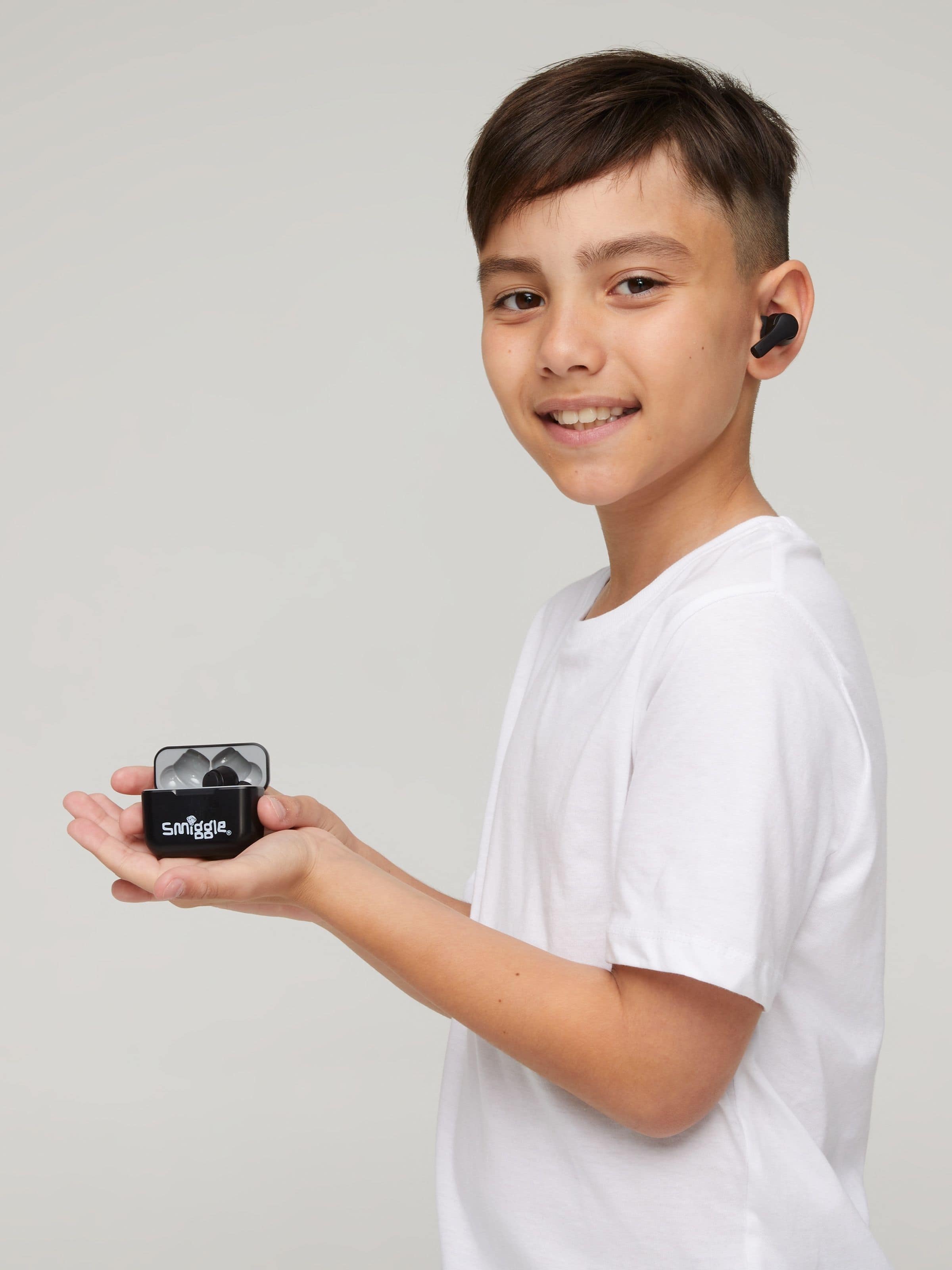 Image for Active Wireless Earbuds from Smiggle