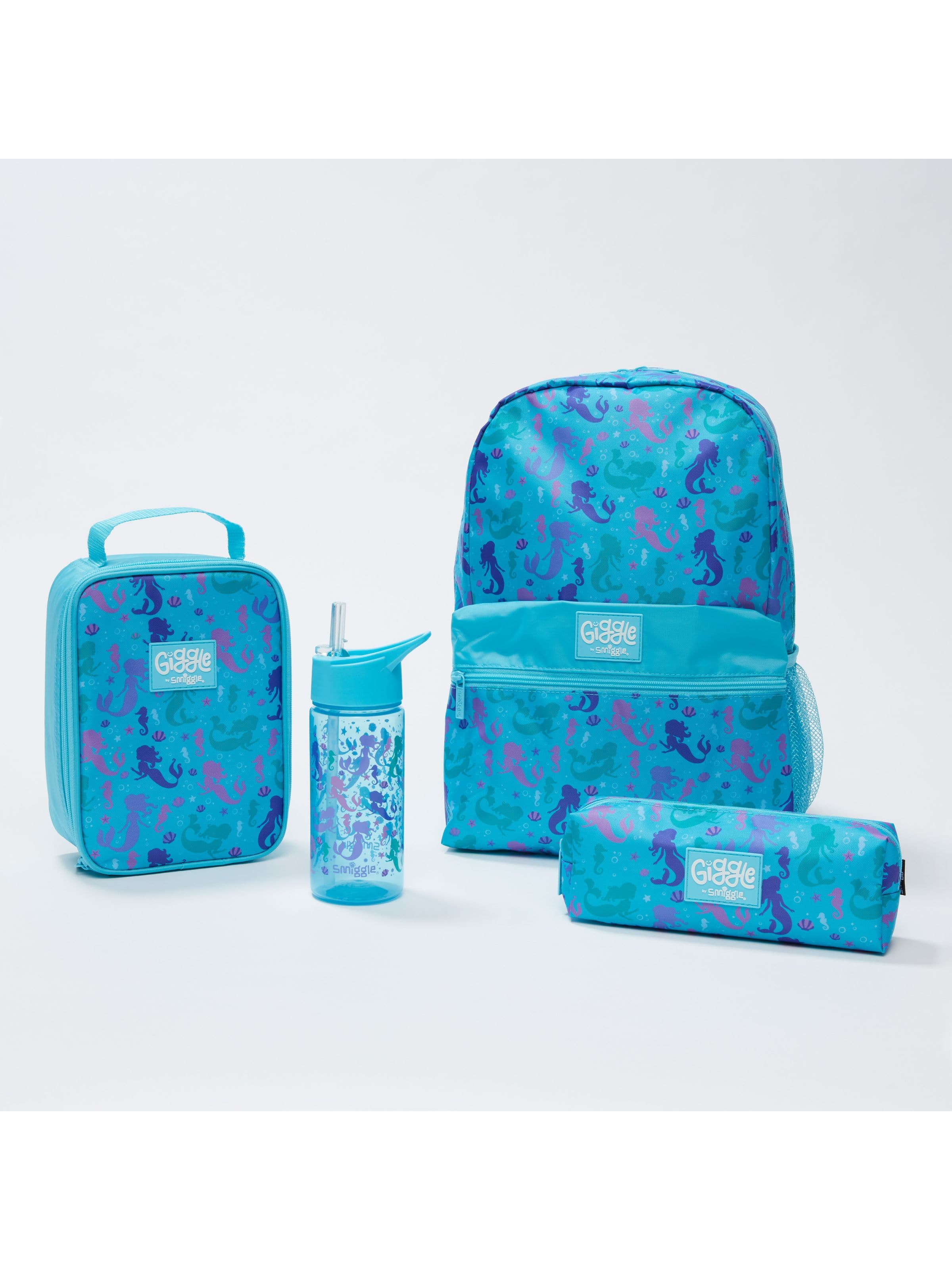 smiggle says backpack