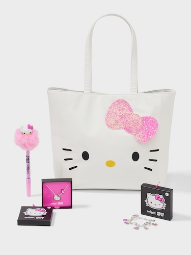 Hello Kitty 4 Piece Accessories Bundle                                                                                          